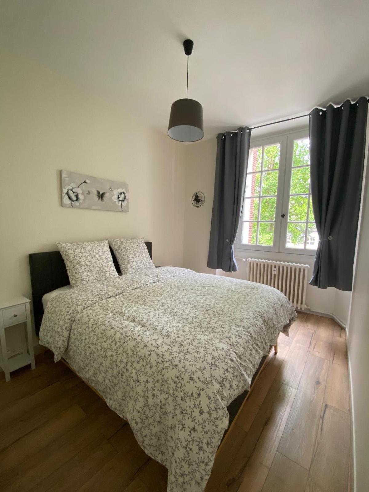 Appartement Hyper-Centre Vue Cathedrale Beauvais Zewnętrze zdjęcie