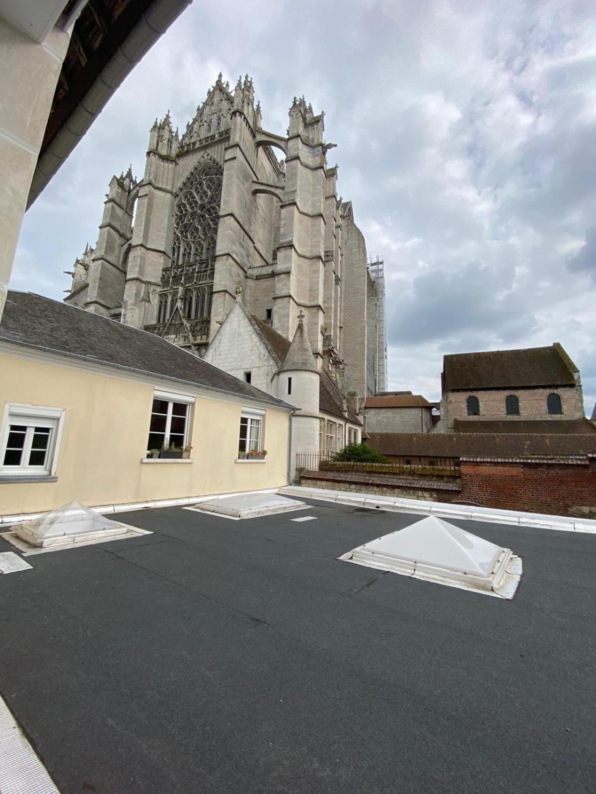 Appartement Hyper-Centre Vue Cathedrale Beauvais Zewnętrze zdjęcie